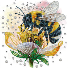 Load image into Gallery viewer, Bee Collecting Pollen 30*30CM (canvas) Partial Special-Shaped Drill Diamond Painting
