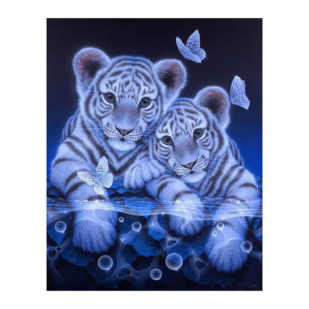 2 Tigers 25x30cm(canvas) partial round drill diamond painting