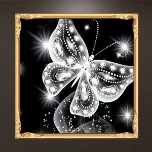 Butterfly 30x30cm(canvas) partial round drill diamond painting