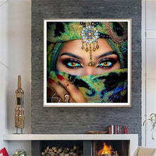 Load image into Gallery viewer, Beauty 30x30cm(canvas) partial round drill diamond painting
