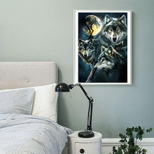 Load image into Gallery viewer, Night Wolf 30x40cm(canvas) partial round drill diamond painting
