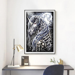 Dark Horse Skull 40x30cm(canvas) full round drill diamond painting