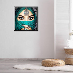 Masked Beauty 30x30cm(canvas) full round drill diamond painting
