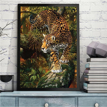 Load image into Gallery viewer, Tiger 40x30cm(canvas) full round drill diamond painting
