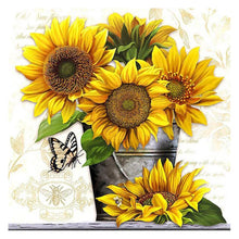 Load image into Gallery viewer, Sunflower 30x30cm(canvas) full square drill diamond painting
