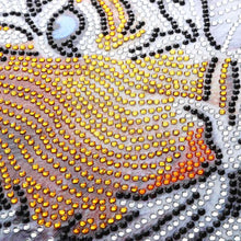 Load image into Gallery viewer, Tiger 30x25cm(canvas) beautiful special shaped drill diamond painting
