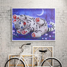 Load image into Gallery viewer, White Tiger 30x25cm(canvas) beautiful special shaped drill diamond painting
