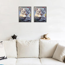 Load image into Gallery viewer, Baby Tiger 25x30cm(canvas) partial round drill diamond painting
