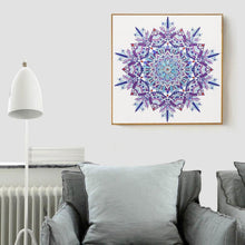 Load image into Gallery viewer, Mandala 30x30cm(canvas) beautiful special shaped drill diamond painting
