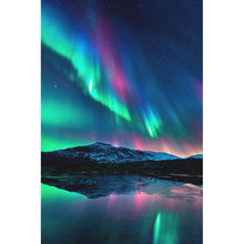 Load image into Gallery viewer, Aurora Scenery 40x30cm(canvas) full round drill diamond painting
