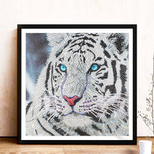 Load image into Gallery viewer, Tiger 30x30cm(canvas)  beautiful special shaped drill diamond painting
