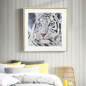 Tiger 30x30cm(canvas)  beautiful special shaped drill diamond painting