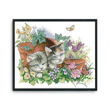 Load image into Gallery viewer, Summer Kitties 31*26cm(canvas) 14CT 2 Threads Cross Stitch kit

