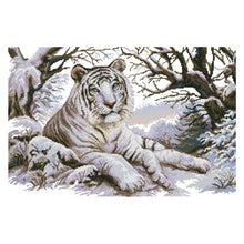 Load image into Gallery viewer, Animal Tiger DA335 Tiger 51*36cm(canvas) 14CT 2 Threads Cross Stitch kit
