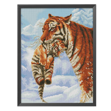 Load image into Gallery viewer, Animals 11CT Stamped Cross Stitch Kit 50x40cm(canvas)
