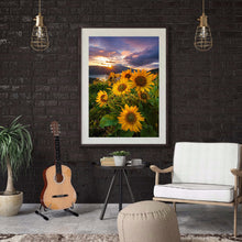 Load image into Gallery viewer, Sunflower 30x40cm(canvas) Full Round Drill Diamond Painting
