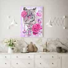 Load image into Gallery viewer, Tiger 30x40cm(canvas) partial special shaped drill diamond painting
