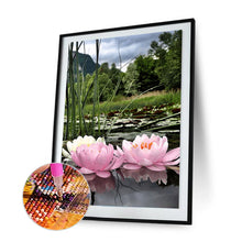 Load image into Gallery viewer, Lotus 30x40cm(canvas) full round drill diamond painting
