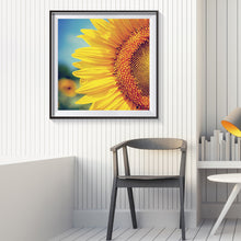 Load image into Gallery viewer, Sunflower 30x30cm(canvas) full round drill diamond painting
