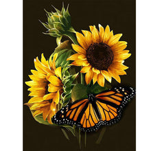 Load image into Gallery viewer, Sunflower &amp; Butterfly 30x40cm(canvas) full square drill diamond painting
