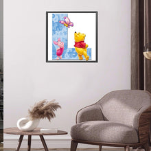 Load image into Gallery viewer, Winnie The Pooh Letter L 40x40cm(canvas) full round drill diamond painting
