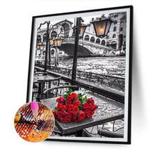 Load image into Gallery viewer, Black And White Background Photos 40*50CM £¨canvans) Full Round Drill Diamond Painting
