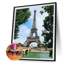 Load image into Gallery viewer, Eiffel Tower 30*40CM £¨canvans) Full Round Drill Diamond Painting
