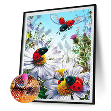 Load image into Gallery viewer, Beetle 30*40CM £¨canvans) Full Round Drill Diamond Painting
